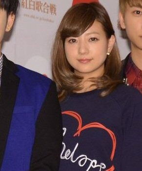 AAA伊藤千晃、同日に結婚発表のセカオワSaoriとのハッピーショット公開!