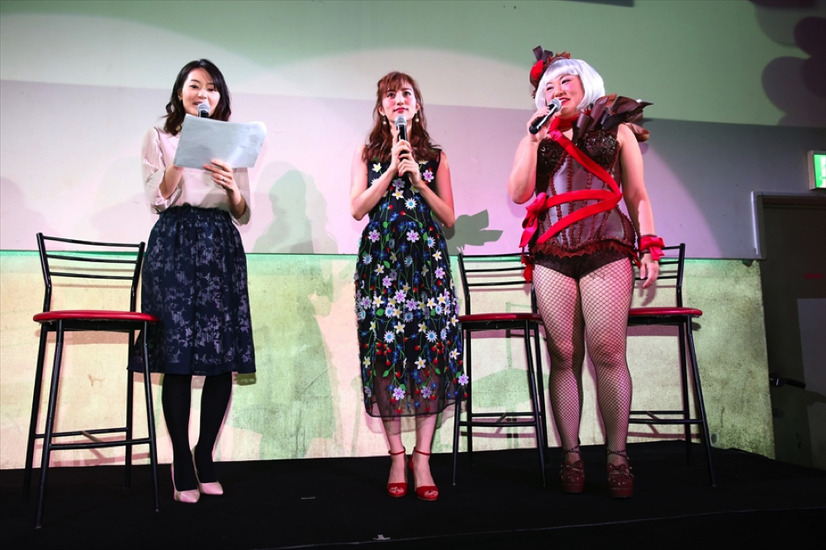 堀田茜、バービーらがバレンタイントーク！VR上映に大興奮