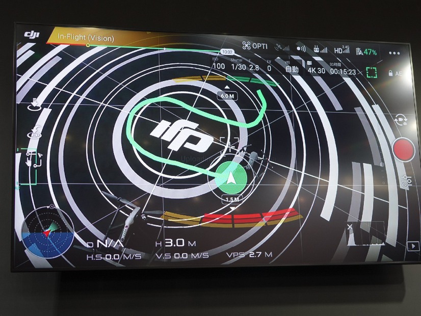 最新ドローン「PHANTOM 4 PRO」の機能デモに人だかり……『CP＋2017』