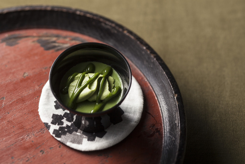スプーンで食べるとろ生食感ショコラ（宇治抹茶）