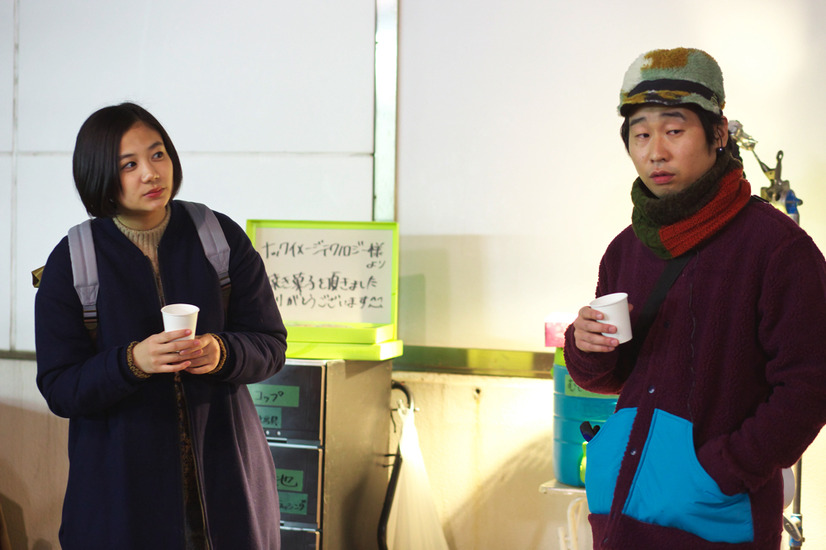 清水富美加と松井玲奈が漫才コンビに挑戦！映画「笑う招き猫」の予告編・ポスターが解禁に