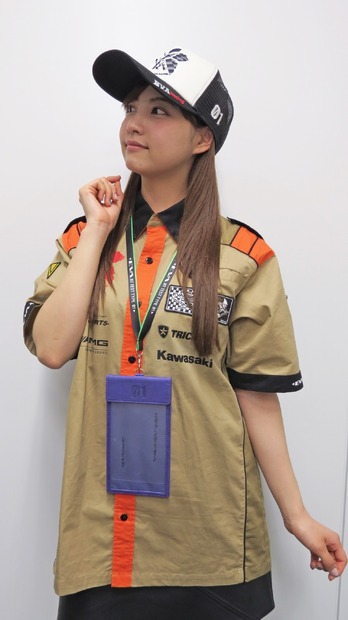 エヴァンゲリオンレーシング、NERV職員モチーフのPITシャツ公開！