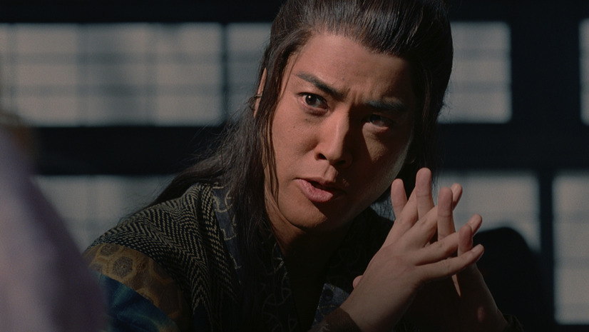菜々緒が勝利の雄叫び！三太郎シリーズ新作CM