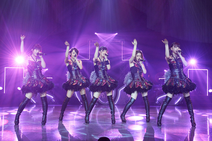フェアリーズ、5人体制で初の全国ツアー！アンコールでは新曲も披露