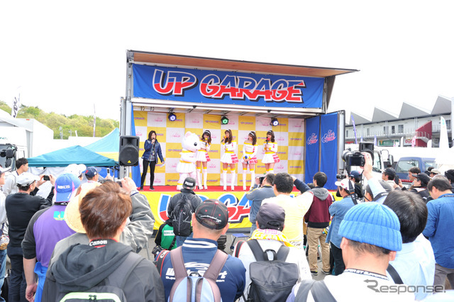 SUPER GT第2戦イベント広場の様子