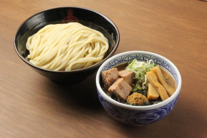 三田製麺所でつけ麺一杯500円のフェア開催！利用すると次回割引も