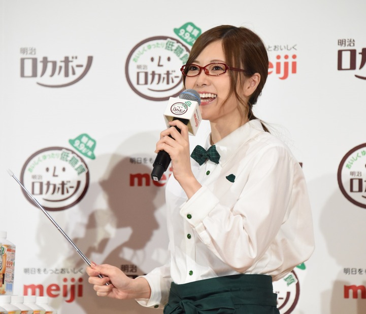 乃木坂46白石麻衣 テンションがあがります メガネ姿で無茶ぶりに挑戦し絶賛 1枚目の写真 画像 Rbb Today