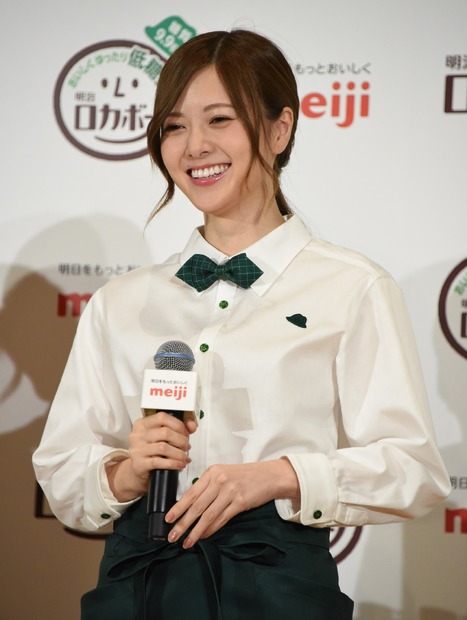 乃木坂46白石麻衣 テンションがあがります メガネ姿で無茶ぶりに挑戦し絶賛 12枚目の写真 画像 Rbb Today