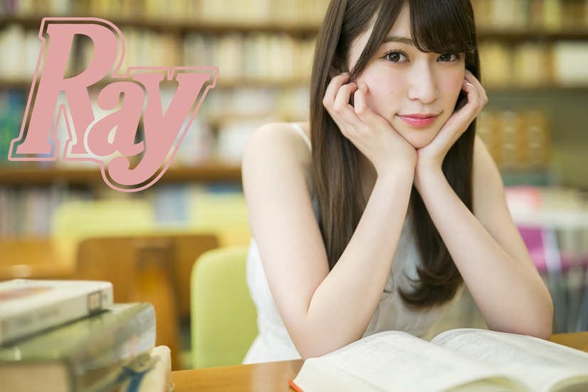 新生E-girlsが全員集合！『Ray』最新号がちょっぴりガーリーな彼女らに注目