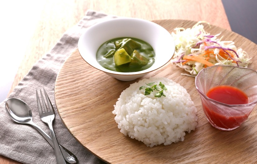 伊藤久右衛門の「宇治抹茶カレー」が食べやすくリニューアル