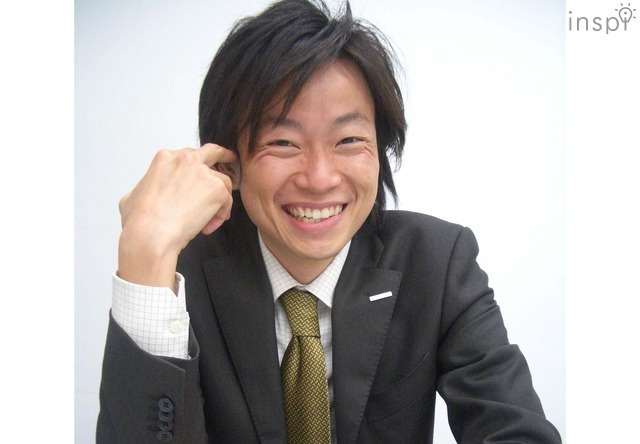山崎篤（やまざきあつし）1997年　コクヨ株式会社入社2003年　新規事業@Tovas（あっととばす）を提供開始。同サービスにて「ASP・SaaS・ICTアウトソーシングアワード 総合グランプリ」を受賞（2009年）。2010年ネットステーショナリープロジェクトを立ち上げ、スマホ対応ノート「CamiApp」を発売、100万冊を超えるヒット商品に。その他、ASPIC（特定非営利活動法人ASP・SaaS-Cloudコンソーシアム）理事、MIJS（メイドインジャパンソフトウェア）コンソーシアム副委員長を兼務、日本のクラウドサービスの普及啓発活動に日々取り組んでいる
