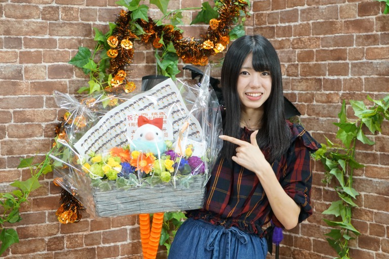 AKB48 チーム8・大西桃香の写真集発売が生配信でサプライズ決定！