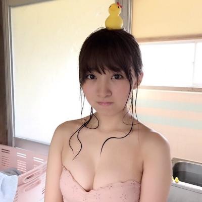 スパガ渡邉幸愛、水着オフショットを連続投稿！「なんて可憐なんだ」「笑顔かわいい」