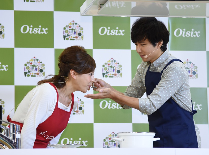 高橋真麻と渡部建高橋真麻と渡部建【撮影：竹内みちまろ】