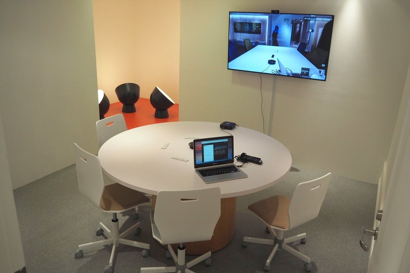 テレビ会議システムが導入された部屋