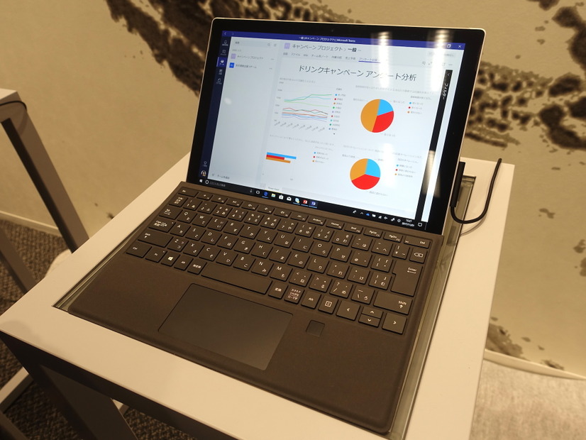 「Surface Pro LTE Advanced」