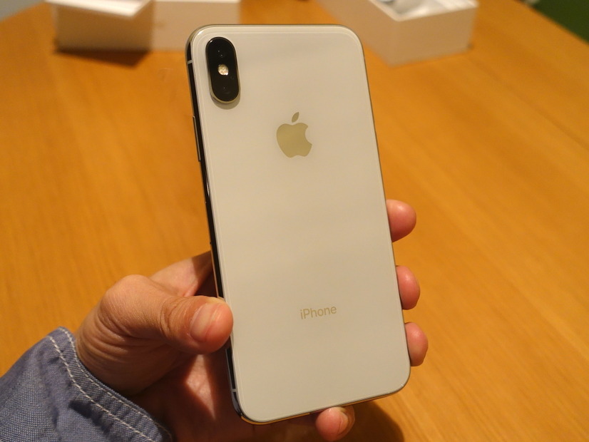 「iPhone X」発売直前！ちょっとだけ早い開封フォトレポート