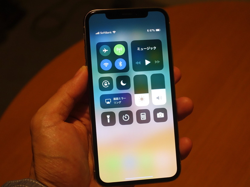 「iPhone X」発売直前！ちょっとだけ早い開封フォトレポート