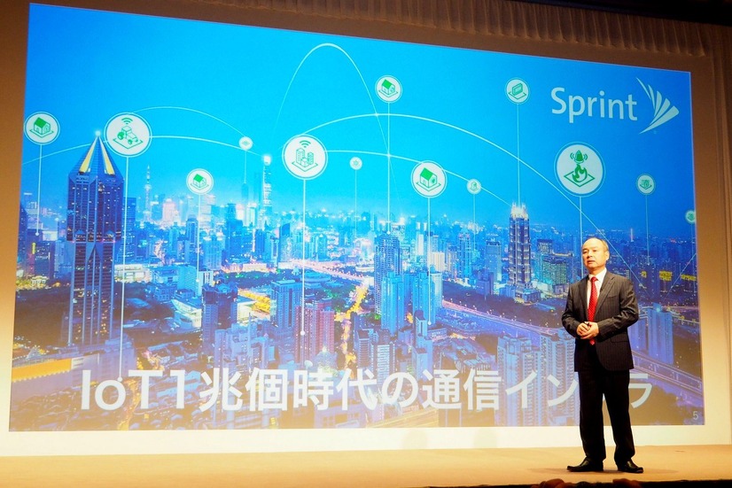 SprintとArmによりIoT 1兆個時代の通信インフラを提供できると試算している。来たるべきIoT時代に向けて、Sprintの経営権は手放せなかった