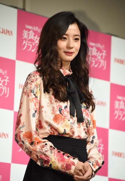 朝比奈彩、女優業に意欲「ちょっと悪い女の子とかをやってみたい」