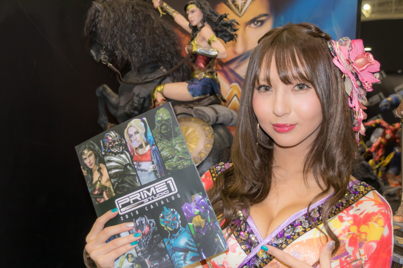 美人すぎる注目コスプレ コンパニオン達を一挙紹介……『東京コミコン2017』