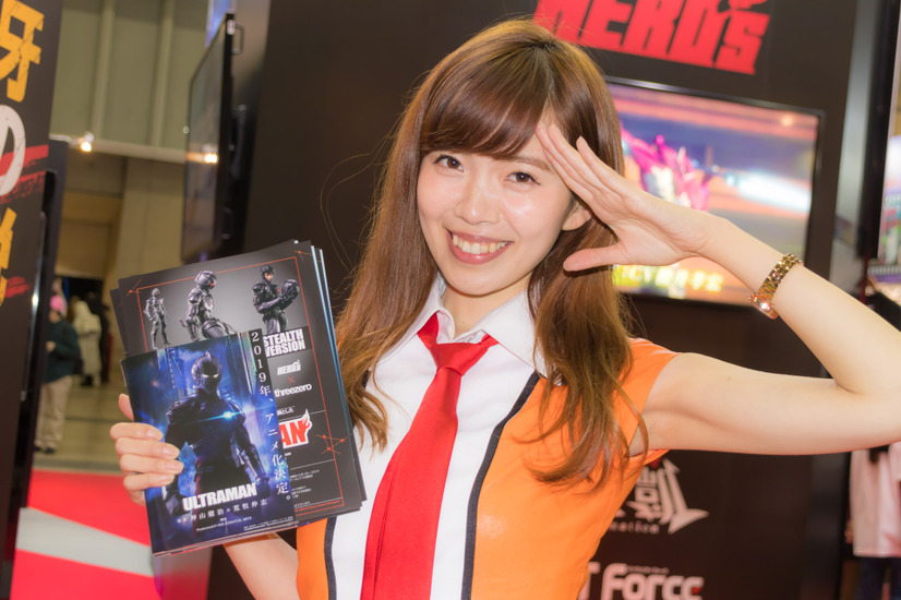 美人すぎる注目コスプレ コンパニオン達を一挙紹介……『東京コミコン2017』