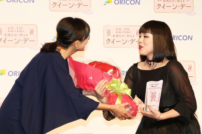 ブルゾンちえみ、“2017年ブレイク芸人クイーン”に選出！
