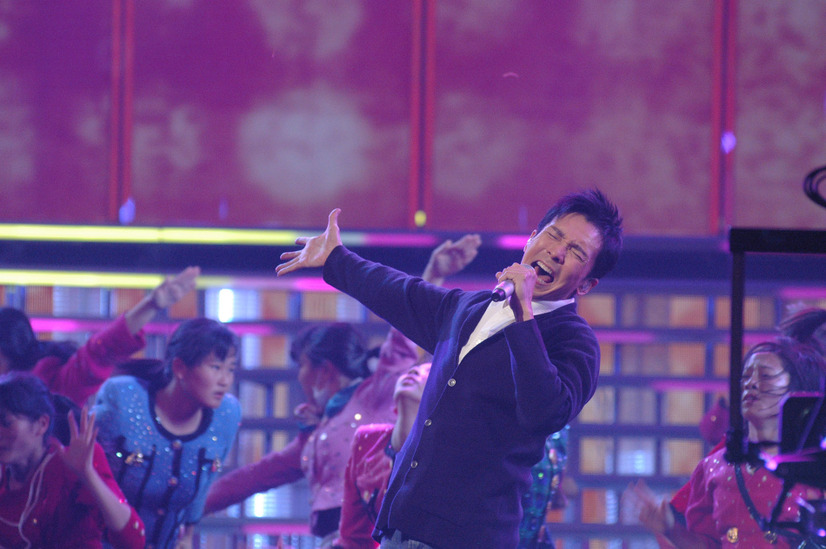 【NHK紅白歌合戦】郷ひろみ、登美丘高校ダンス部との紅白ステージは「OK!バブリー!GOGOGOー!」
