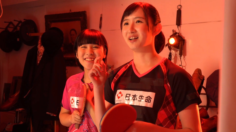 卓球・平野美宇選手＆早田ひな選手、コンサバ・原宿系スタイル披露