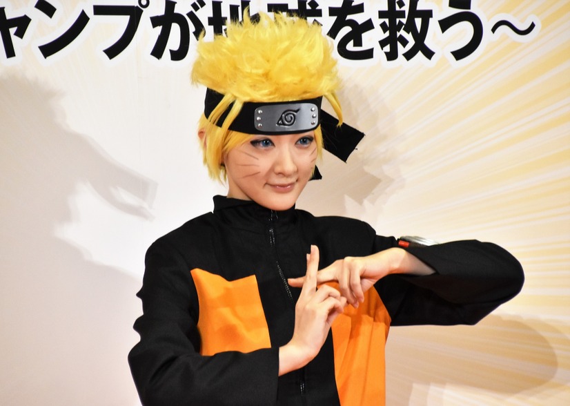 ナルトのコスプレで登場した生駒里奈