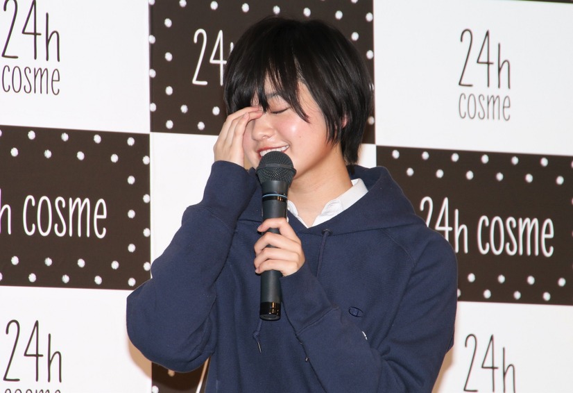 平手友梨奈【撮影：小宮山あきの】