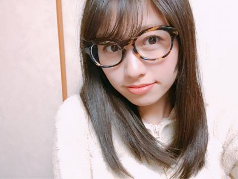 ももクロ・佐々木彩夏のメガネ姿に反響