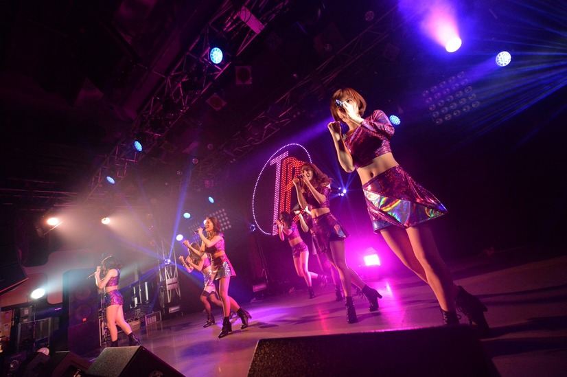 東京パフォーマンスドール、新曲「TRICK U」を初披露＆先行配信がスタート
