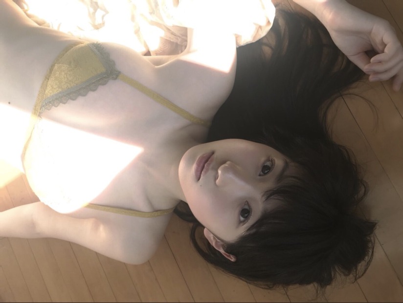 写真は日比美思のTwitterから