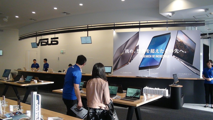 日本初のASUSオフィシャルストア「ASUS Store Akasaka」に行ってみた