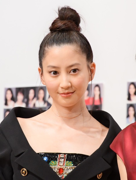 河北麻友子【写真：竹内みちまろ】