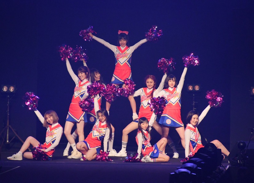 超チア部【写真：竹内みちまろ】