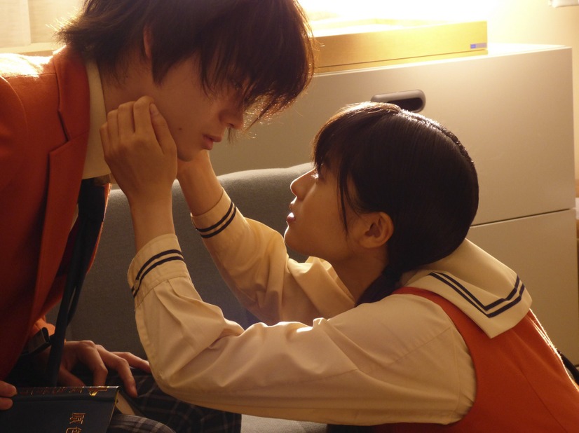 (c)2018映画「となりの怪物くん」製作委員会　(c)ろびこ／講談社