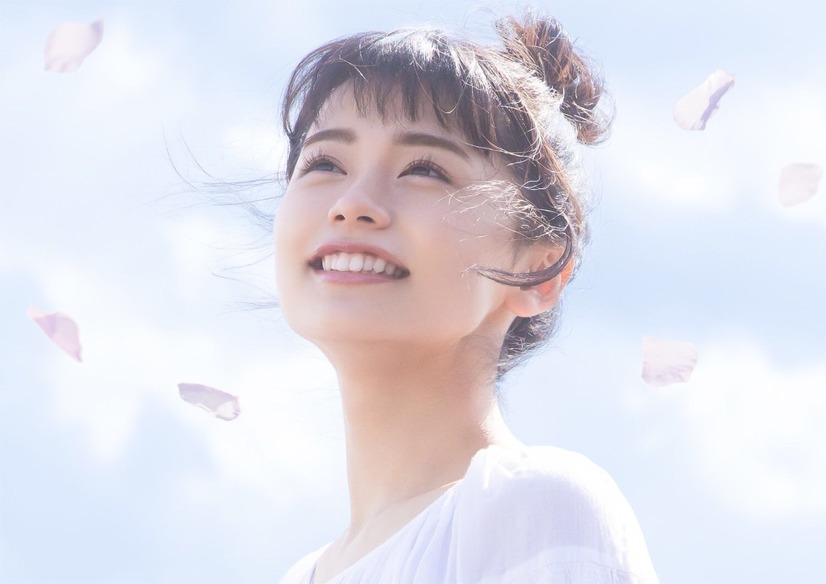 足立佳奈、NHKのキャンペーンオリジナルソングを歌う