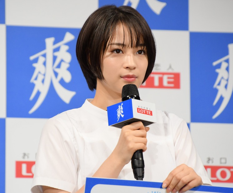 広瀬すず【写真：竹内みちまろ】