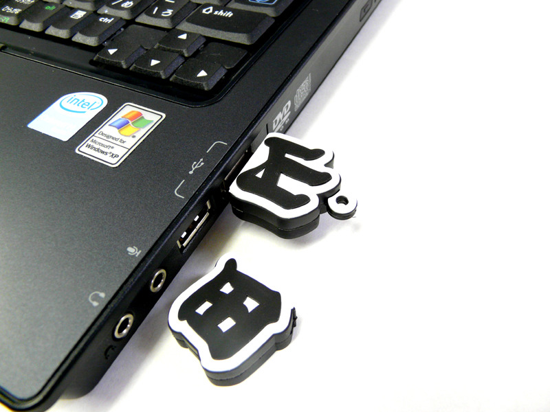 PCのUSBポートへの接続イメージ