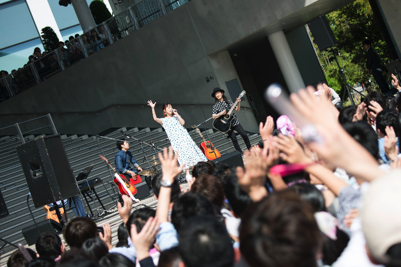 撮影：渡邊玲奈（田中聖太郎写真事務所）