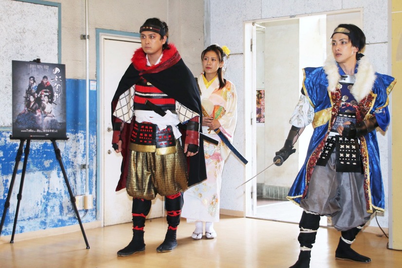 岩部彰(ミサイルマン)、福本愛菜、田中尚樹【撮影：小宮山あきの】