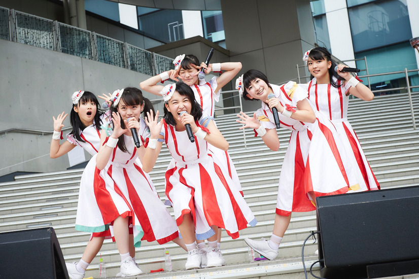 ばってん少女隊、リリースイベント最終日に神輿を担いで登場