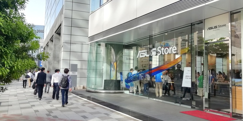 ASUSオフィシャルストア「ASUS Store Akasaka」