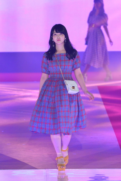 久保史緒里