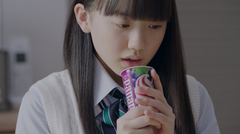 芦田愛菜、新テレビCMで1人2役の難役に挑戦！