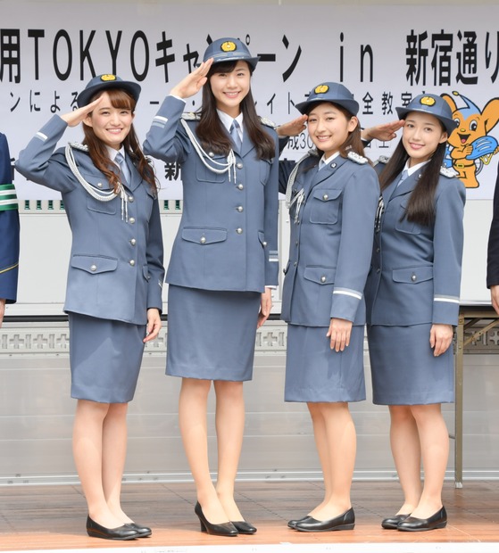 高尾美有、大伴理奈、岡田彩花、松井りな【写真：竹内みちまろ】