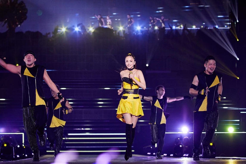 安室奈美恵、全国5大ドームツアーを完走！ソロアーティスト史上最多動員数に