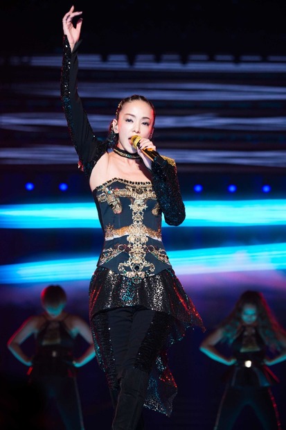 安室奈美恵、全国5大ドームツアーを完走！ソロアーティスト史上最多動員数に